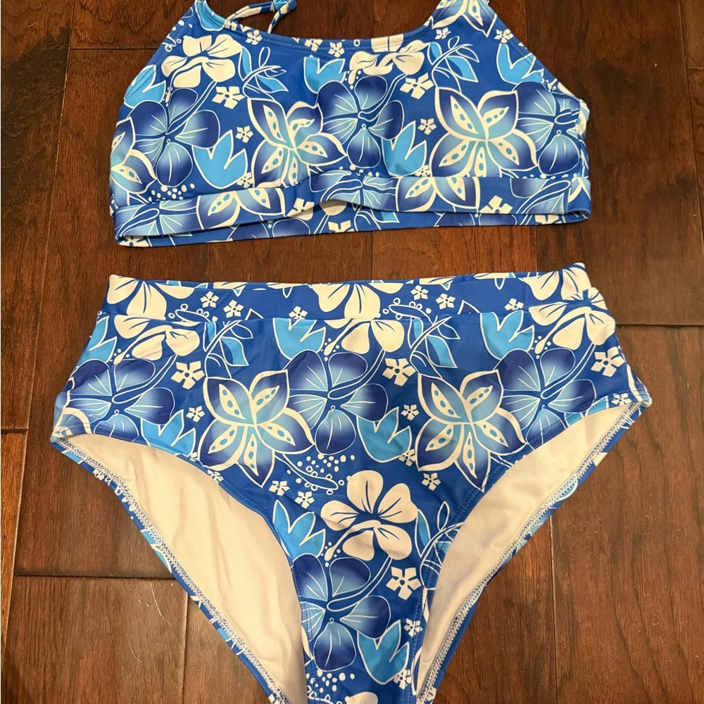 SHEIN Blue Floral Bikini Set